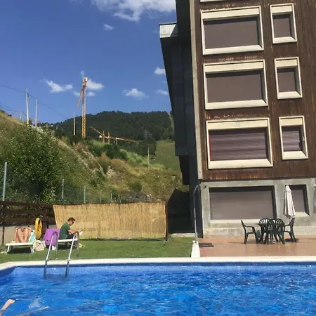 Chic Humaralet, Pie De Pistas, Free Parking Apartment *