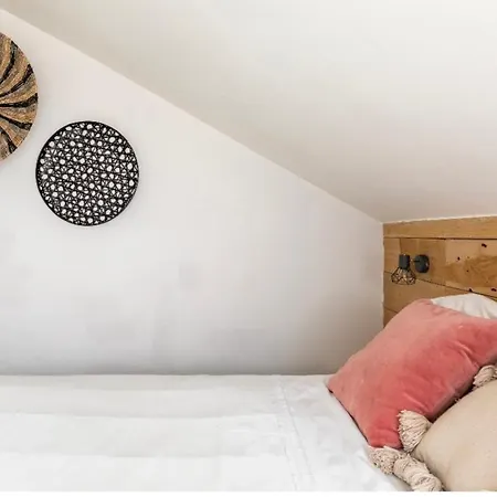 Chic Humaralet, Pie De Pistas, Free Parking Apartment *