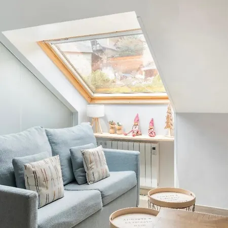 Apartment Chic Humaralet, Pie De Pistas, Free Parking
